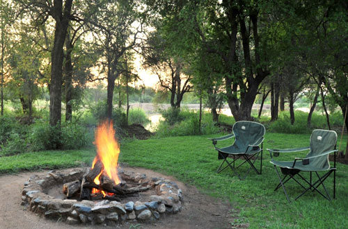 Relax Bon Fire Black Rhino Game Lodge Accommodation Bookings Pilanesberg Game Park Black Rhino Private Game Reserve